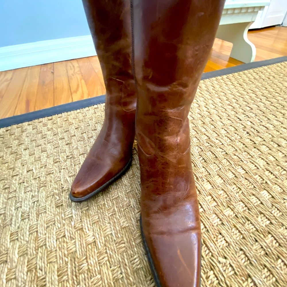 Boots, Brown, leather upper man made sole, MADE IN BRAZIL, size 6.5